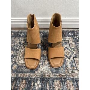 Sofft Sinclair Sandals In Luggage Beige NEW Women’s Size 9M $150‎